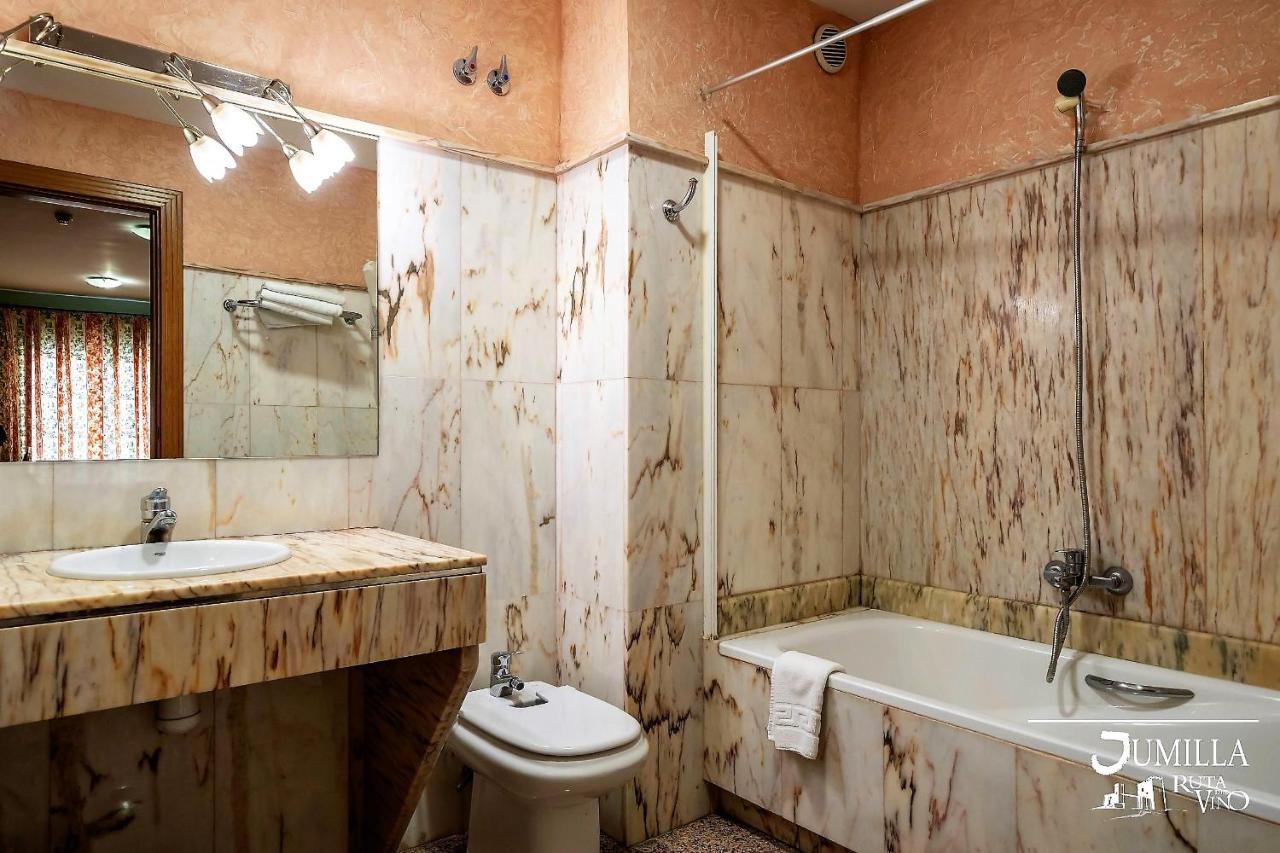 Hotel Pio XII Jumilla Extérieur photo