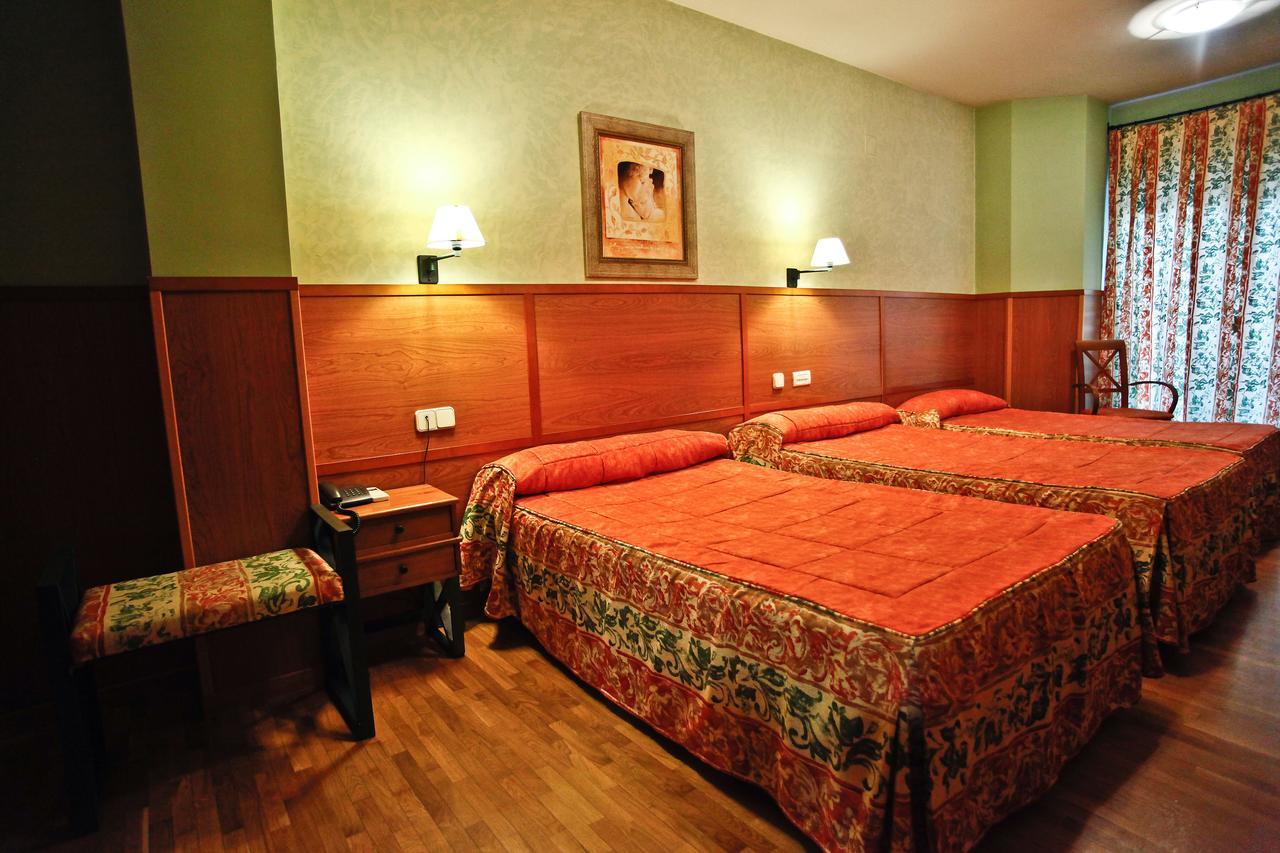 Hotel Pio XII Jumilla Extérieur photo